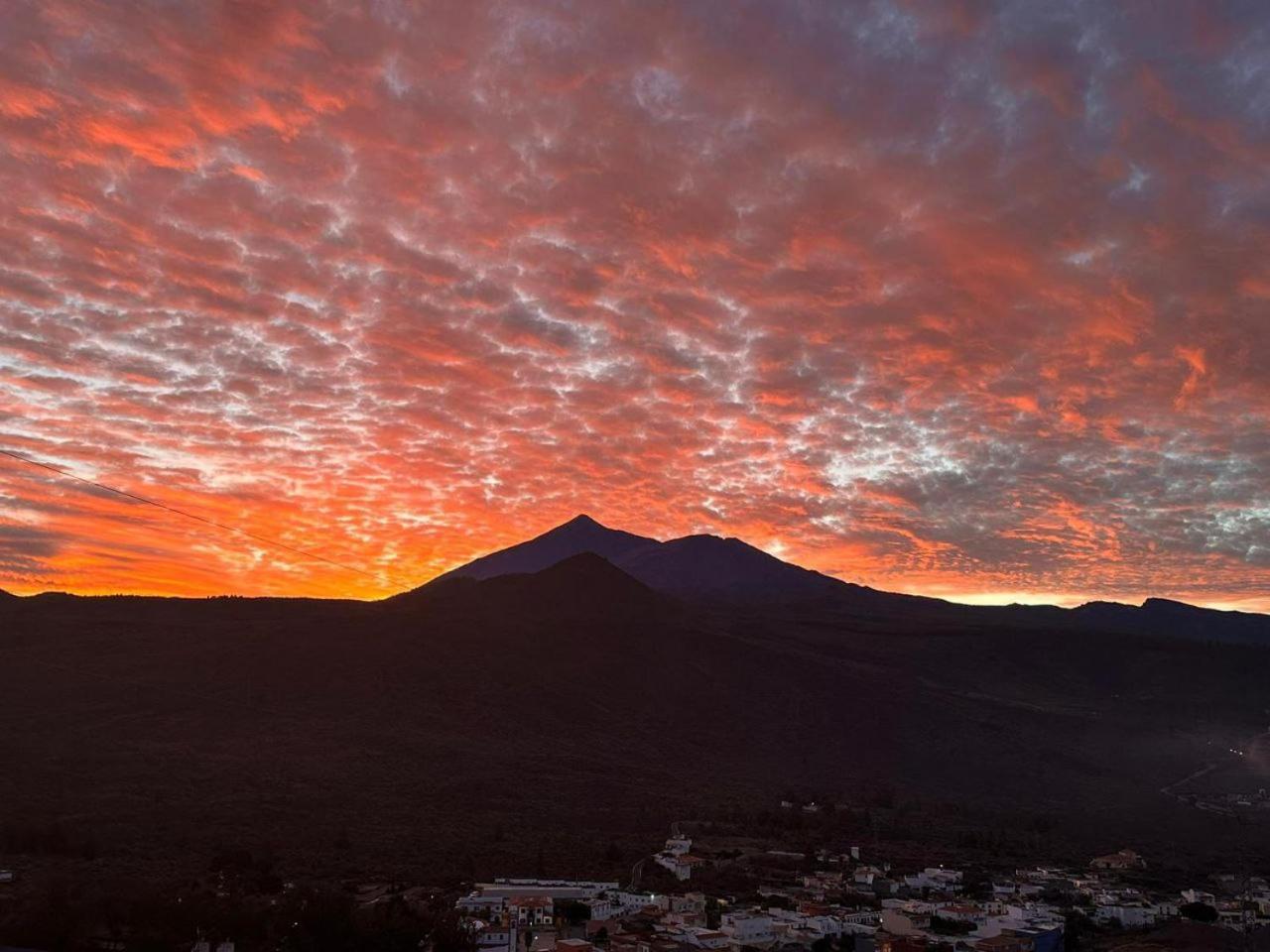 Apto increíble, acogedor, luminoso de ambiente muy relajante con excelentes vistas y servicios/ Amazing apt with sunset lovely views Costa Adeje  Exterior foto
